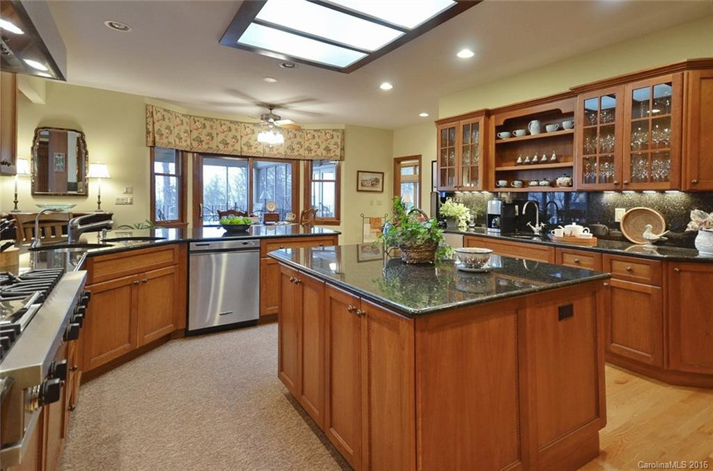 121 Tarnhill Drive - Photo 7