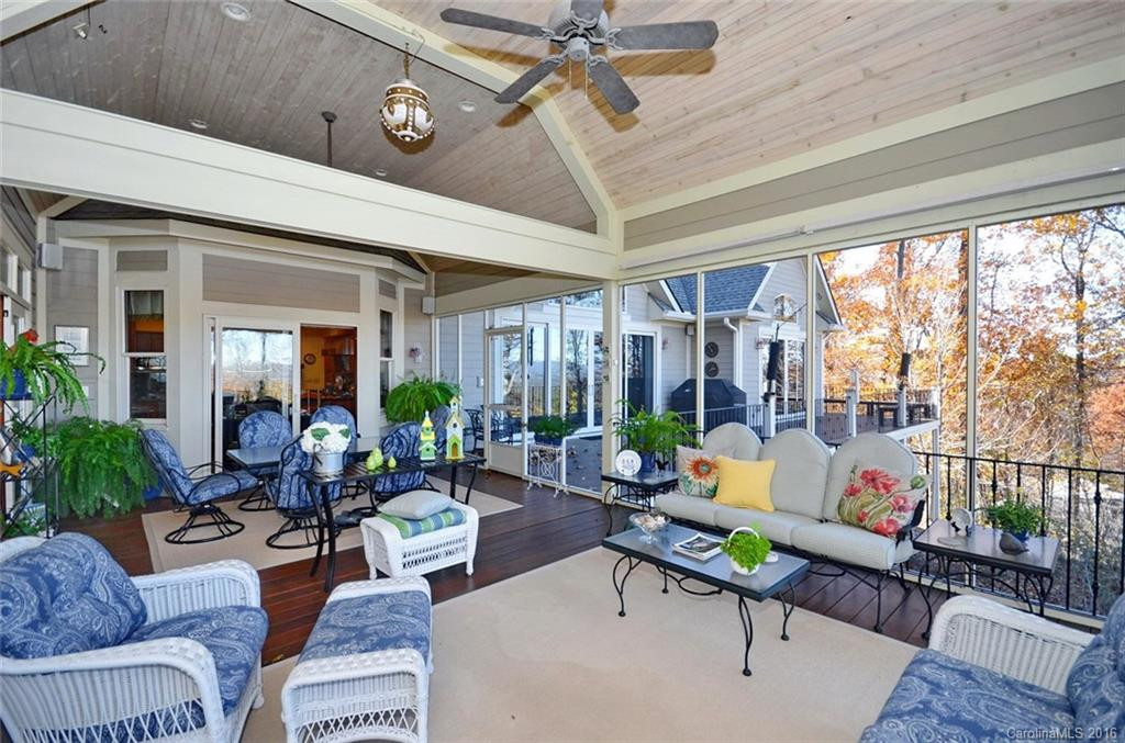 121 Tarnhill Drive - Photo 10