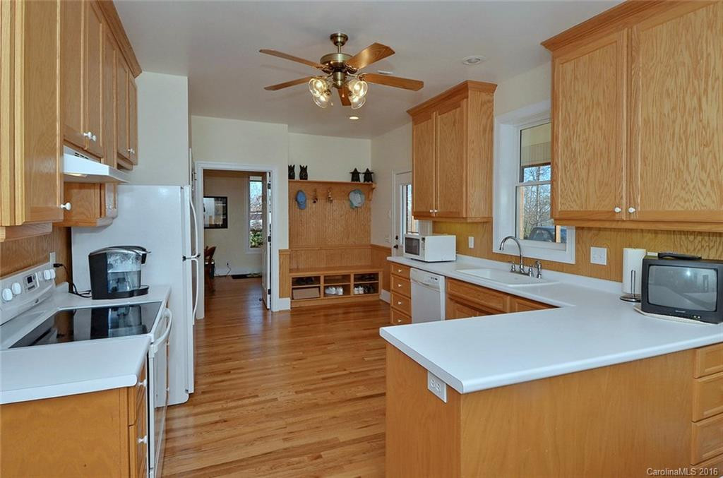 247 Highland Road - Photo 6