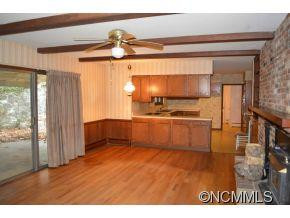 594 Country Club Drive - Photo 15