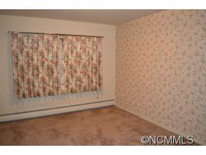 594 Country Club Drive - Photo 17