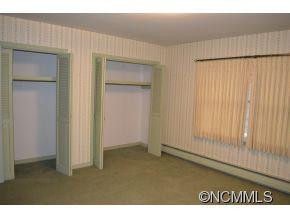 594 Country Club Drive - Photo 23