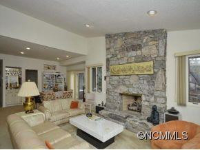 38 RIDGEVIEW DRIVE - Photo 2