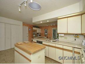 38 RIDGEVIEW DRIVE - Photo 9