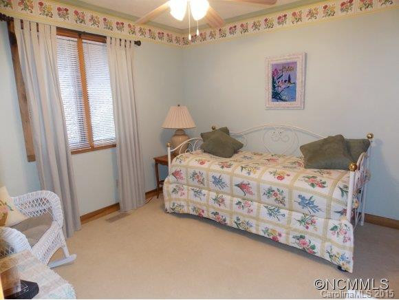 343 West Ridge Drive - Photo 17