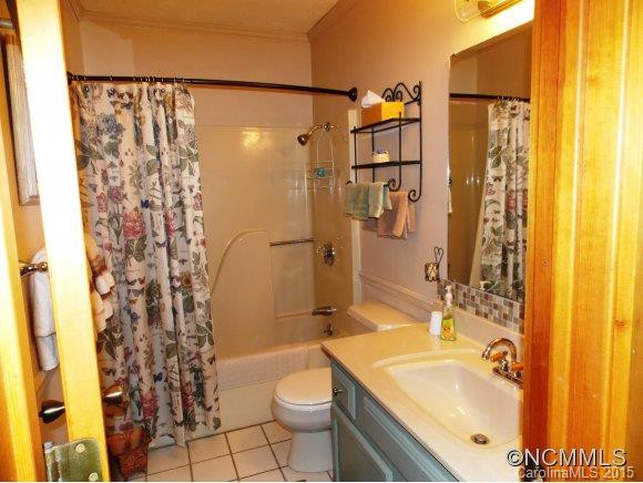 343 West Ridge Drive - Photo 18
