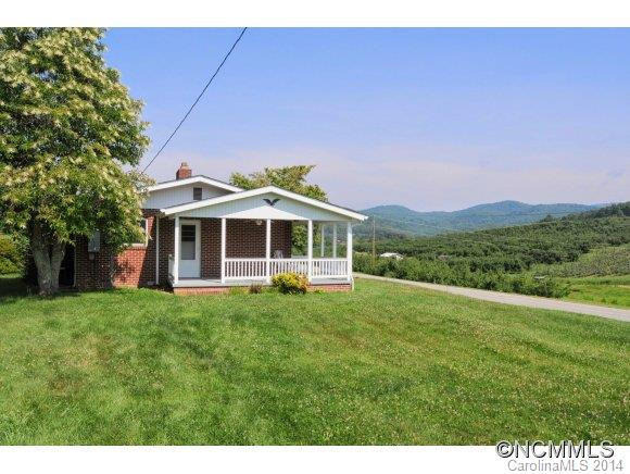 912 APPLE VALLEY RD - Photo 13
