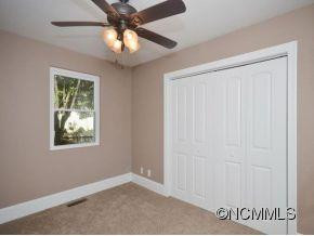 25 ROYAL PINES DR - Photo 6