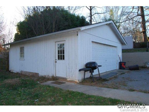 43 Ridgeway Ave - Photo 11