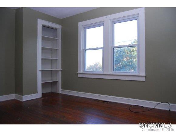 43 Ridgeway Ave - Photo 4