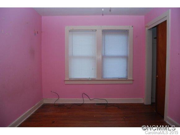 43 Ridgeway Ave - Photo 7