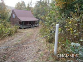 611 Mountain Cove - Photo 2