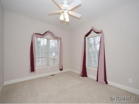27 WATERBURY COURT - Photo 11