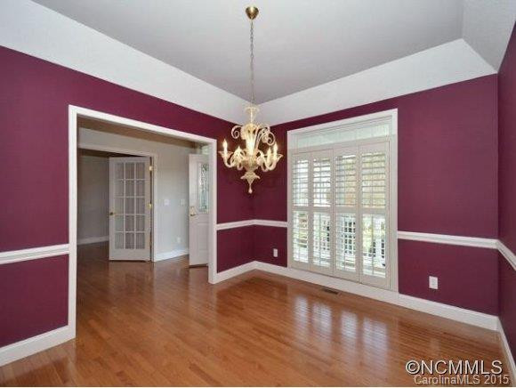 27 WATERBURY COURT - Photo 4