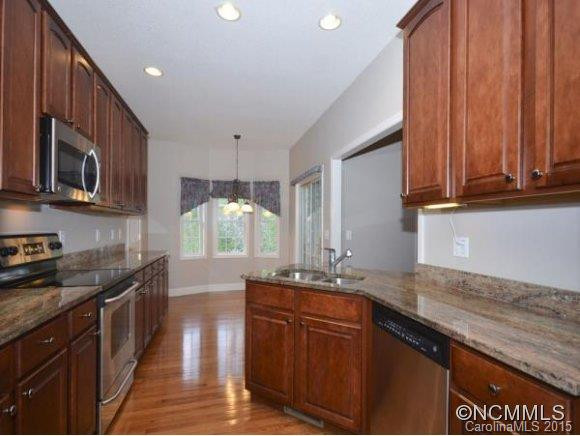 27 WATERBURY COURT - Photo 5