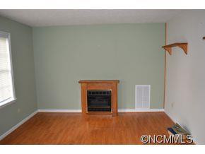 39 East Silverleaf Drive - Photo 4