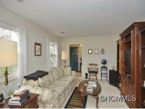 14 ASPEN COURT - Photo 2