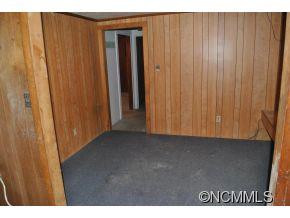 208 Green Valley Road - Photo 11