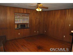 208 Green Valley Road - Photo 13