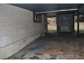 208 Green Valley Road - Photo 4