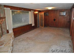 208 Green Valley Road - Photo 8