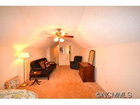 586 Red Fox Circle - Photo 17