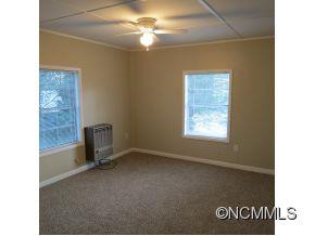 9 Edwards - Photo 8