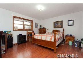 186 Lees Creek Rd - Photo 9