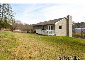 186 Lees Creek Rd - Photo 10