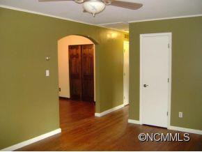 32 STARMOUNT DRIVE - Photo 3