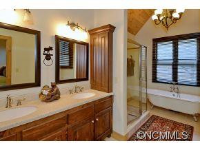 705 Continental Drive - Photo 19