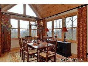 705 Continental Drive - Photo 6