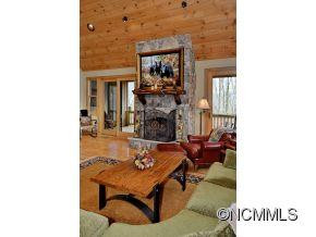 705 Continental Drive - Photo 10