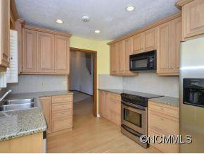 361 LAUREL PARK PLACE - Photo 6