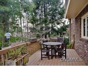 320 STRATFORD ROAD - Photo 8