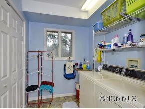 320 STRATFORD ROAD - Photo 10