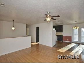 53 POWELL STREET - Photo 4