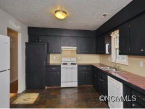 53 POWELL STREET - Photo 6