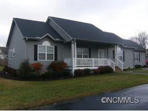365 Kingfisher Lane