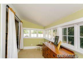 97 Washington Road - Photo 12
