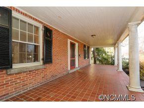 216 Montford Ave - Photo 3