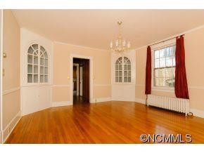 216 Montford Ave - Photo 7