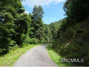 312 Moonlight Drive - Photo 2
