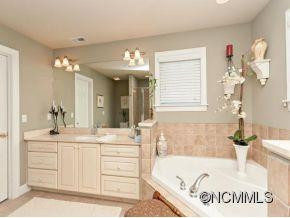 118 WHITE ASH DRIVE E - Photo 14