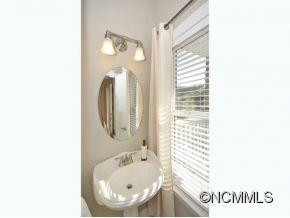 15 MACDOUGALL - Photo 11