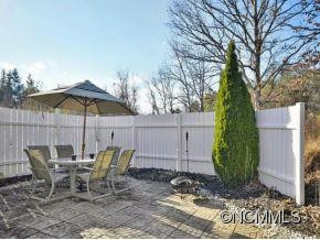 15 MACDOUGALL - Photo 19