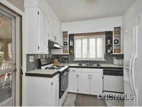 29 WHITE PINE DR - Photo 9
