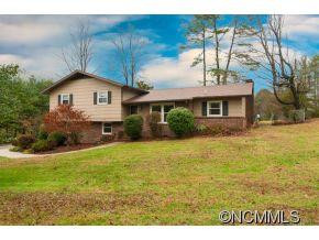 4 Piney Drive