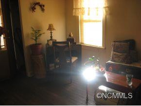 2884 Asheville Highway - Photo 16