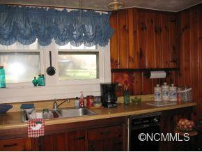 2884 Asheville Highway - Photo 7